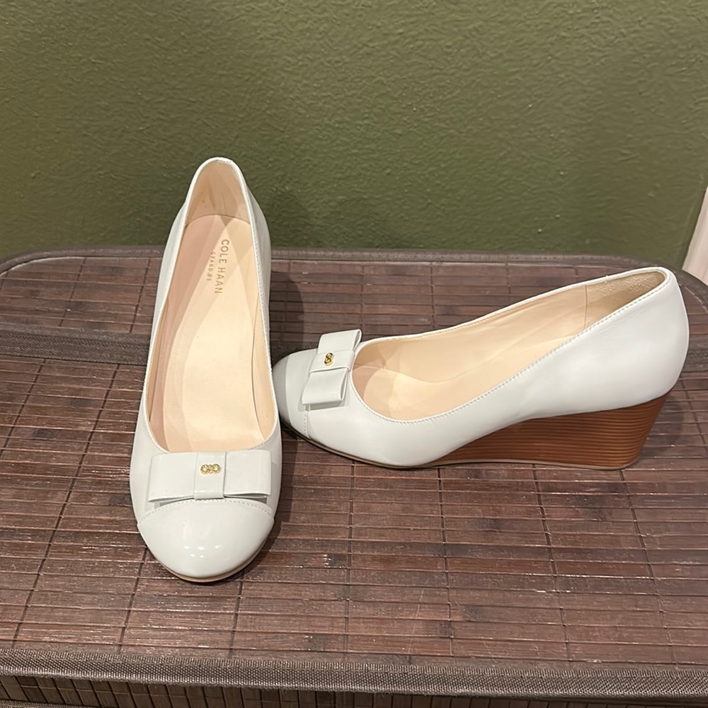 Cole Haan Grandos wedges